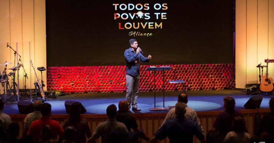 Como o Grupo Povos e Línguas Revolucionou Seus Eventos. Descubra Aqui!
